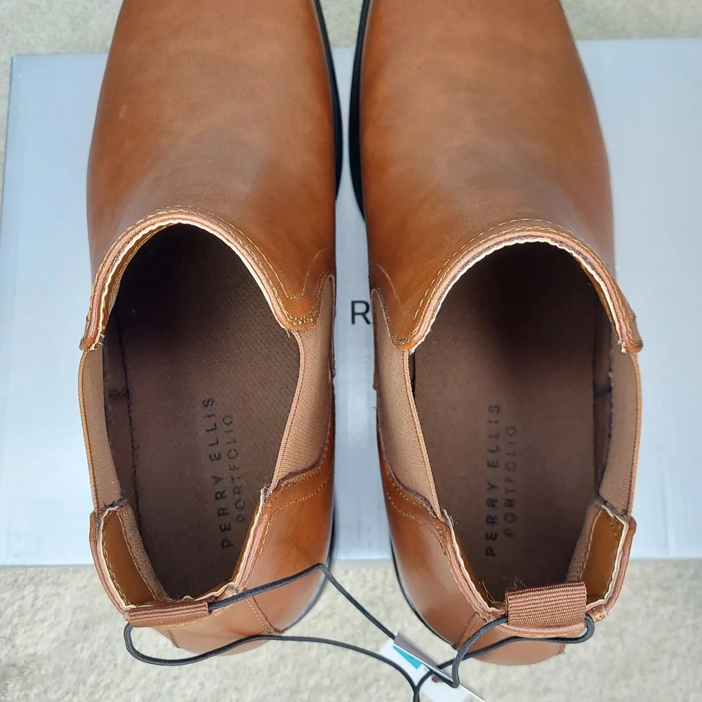 Perry Ellis Brown Leather Chelsea Boots Mens Size 12 NWT Business Casual Neutral